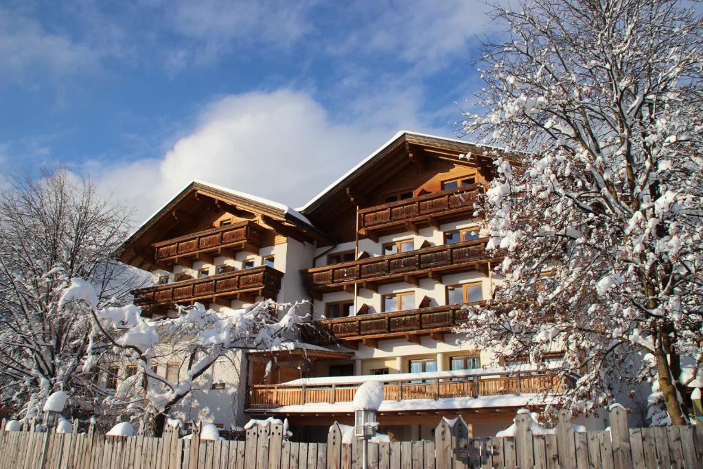 Hotel Pfleger Anras Exterior foto